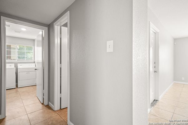 Interior, Recessed Lighting, Washer