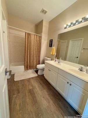 Bathroom, Dual Sink Vanities, Interior, Wood Texture Flooring