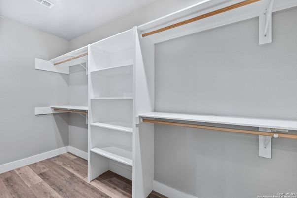 Interior, Walk-in Closets, Wood Texture Flooring
