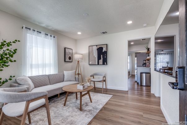 Interior, Living room, Recessed Lighting, Wood Texture Flooring