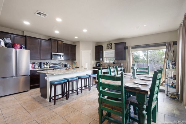 Dining room, Interior, Kitchen, Recessed Lighting