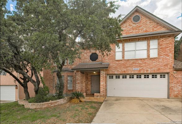 Attached, Exterior, Facade, Brick Facade, Brick Traditional