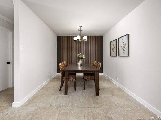 Chandelier, Dining room, Interior