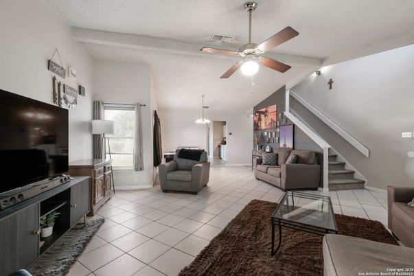 Interior, Living room, Pendant Lights