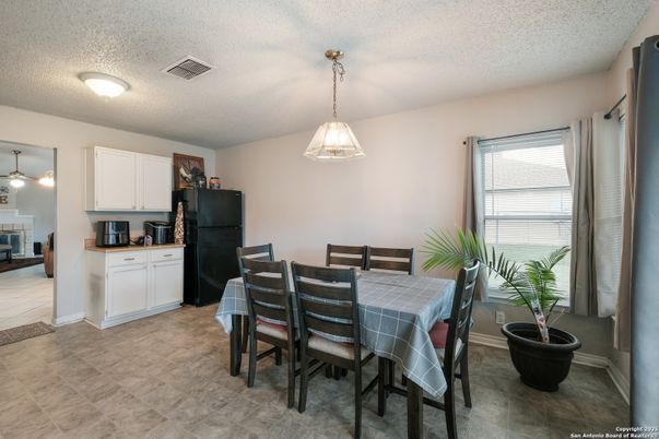 Dining room, Interior, Kitchen, Pendant Lights