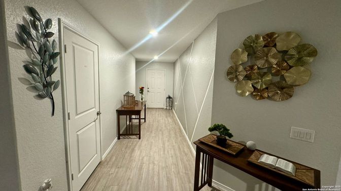 Interior, Recessed Lighting