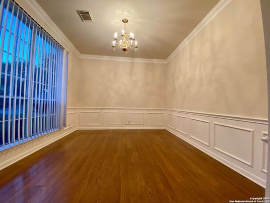 Chandelier, Empty room, Interior, Wood Texture Flooring