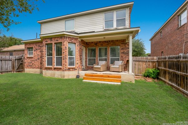 Exterior, Facade, Brick Facade, American Foursquare