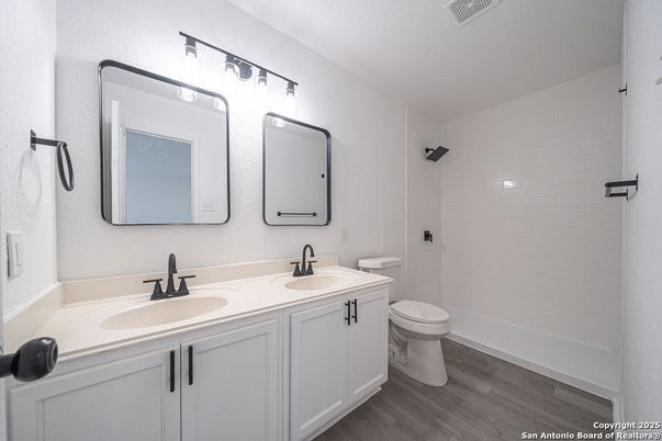 Bathroom, Dual Sink Vanities, Interior, Wood Texture Flooring