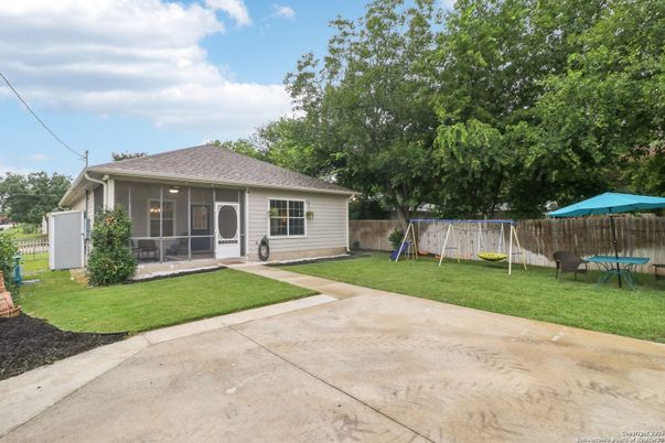 Backyard, Exterior, Playground
