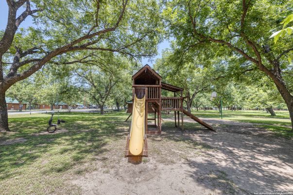 Backyard, Exterior, Playground