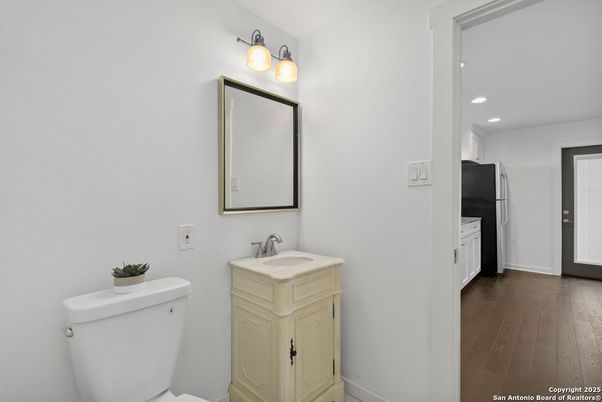 Bathroom, Interior, Recessed Lighting, Wood Texture Flooring