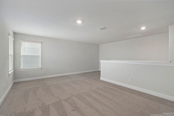 Empty room, Interior, Recessed Lighting