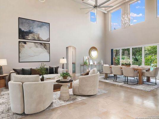 Dining room, Interior, Living room, Pendant Lights
