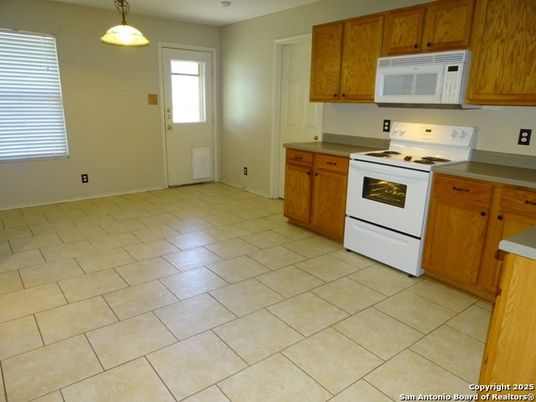 Interior, Kitchen, Pendant Lights