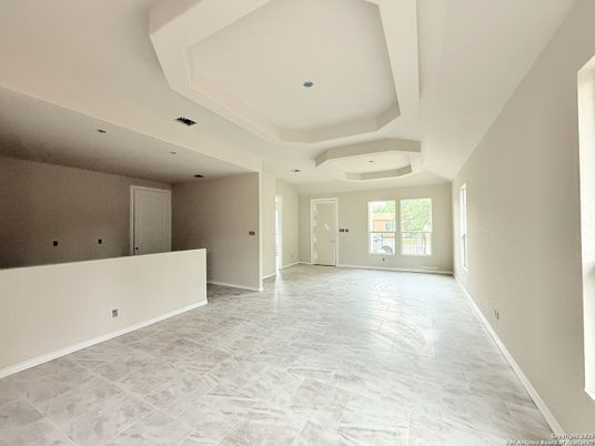 Empty room, Interior, Marble, Recessed Lighting