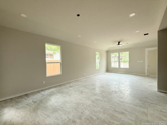 Empty room, Interior, Marble, Recessed Lighting