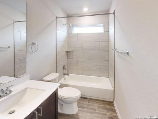 Bathroom, Interior, Recessed Lighting, Wood Texture Flooring