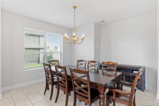 Chandelier, Dining room, Interior