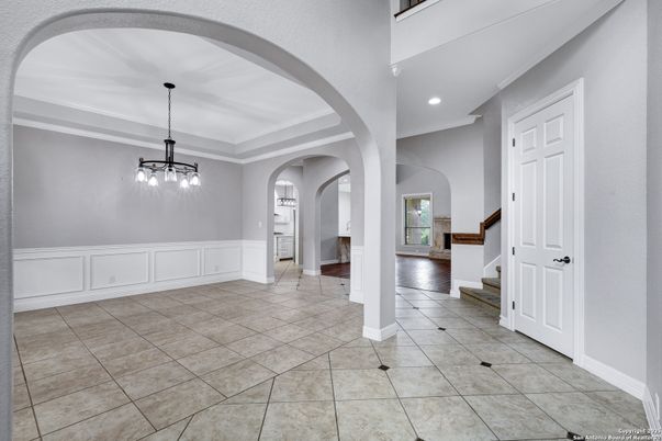 Empty room, Interior, Pendant Lights, Recessed Lighting