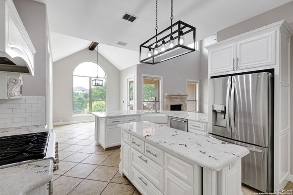 Interior, Kitchen, Pendant Lights, Stainless Steel Appliances