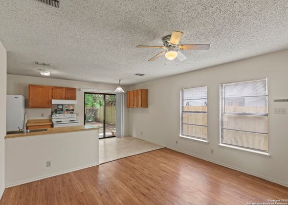 Empty room, Interior, Kitchen, Pendant Lights, Wood Texture Flooring