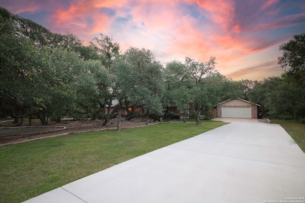 Backyard, Detached Garage, Exterior