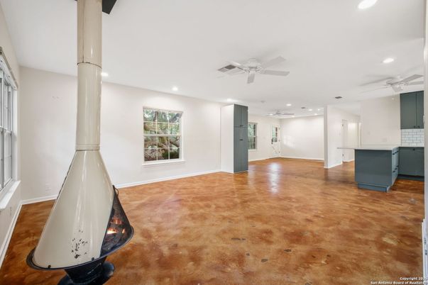 Fireplace, Interior, Recessed Lighting