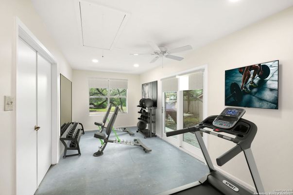 Fitness Equipment, Interior, Recessed Lighting