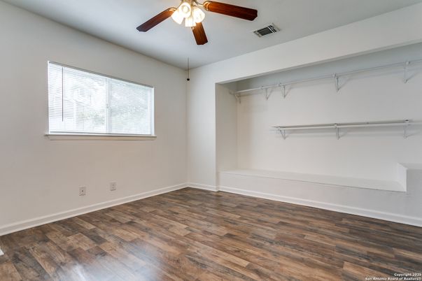 Empty room, Interior, Walk-in Closets, Wood Texture Flooring