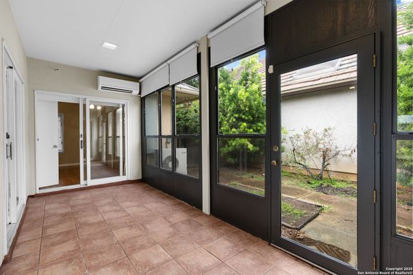 Interior, Recessed Lighting, Sun Room