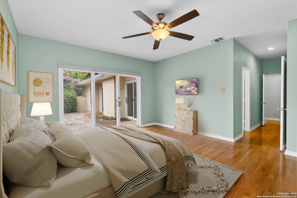 Bedroom, Interior, Recessed Lighting, Wood Texture Flooring