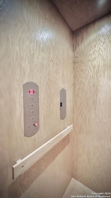 Elevator, Interior