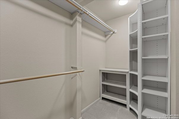 Interior, Walk-in Closets