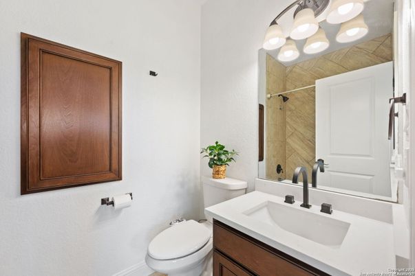 Bathroom, Interior