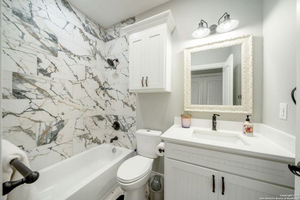 Bathroom, Interior, Marble Walls