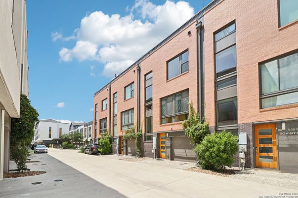 Attached, Exterior, Facade, Brick Facade, Rowhouse