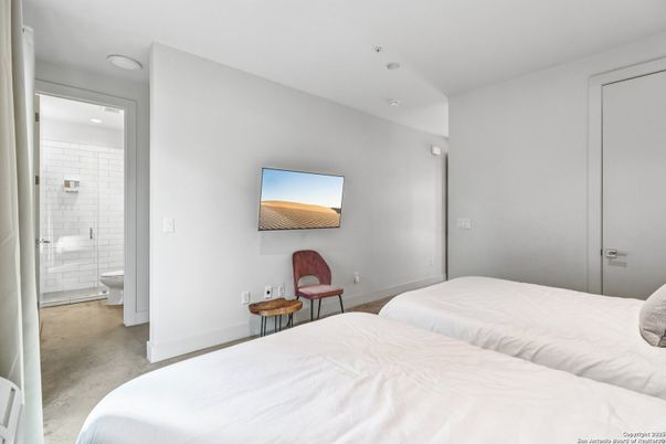 Bathroom, Bedroom, Interior, Recessed Lighting
