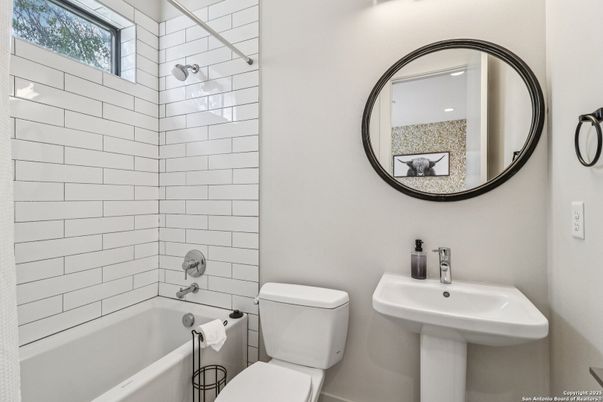 Bathroom, Interior