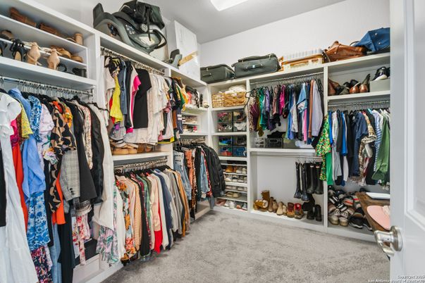 Interior, Walk-in Closets