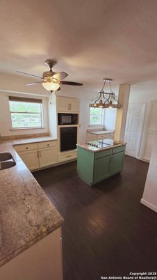 Interior, Kitchen, Pendant Lights, Wood Texture Flooring