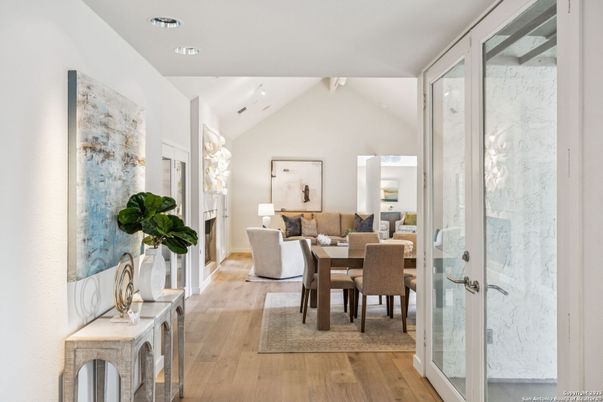 Dining room, Interior, Living room, Recessed Lighting, Wood Texture Flooring