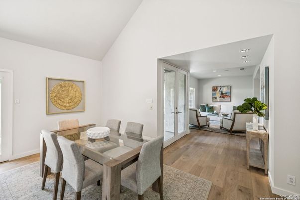 Dining room, Interior, Living room, Recessed Lighting, Wood Texture Flooring