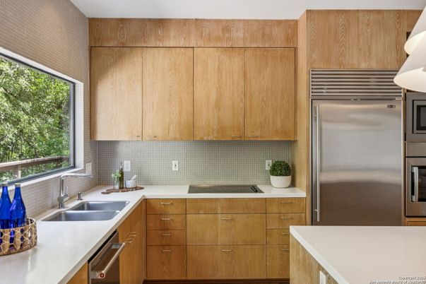 Interior, Kitchen, Stainless Steel Appliances