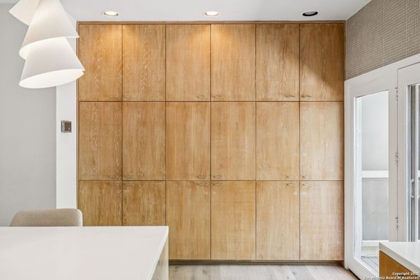 Interior, Pendant Lights, Recessed Lighting, Wood Texture Flooring