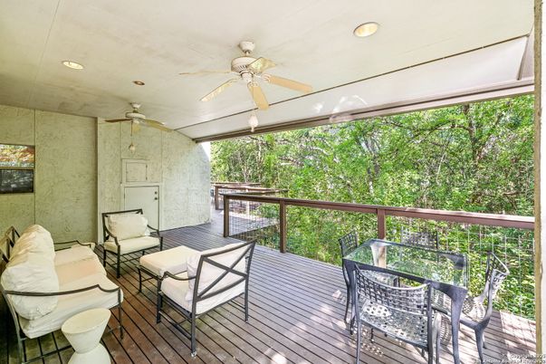 Exterior, Recessed Lighting
