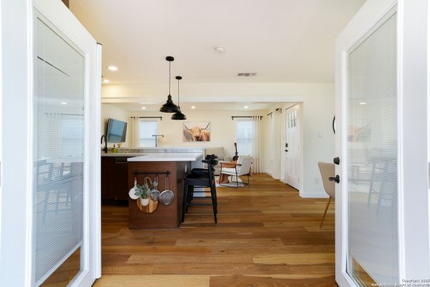 Dining room, Interior, Kitchen, Pendant Lights, Recessed Lighting, Wood Texture Flooring