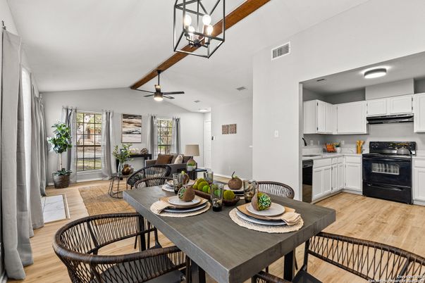 Dining room, Interior, Kitchen, Pendant Lights, Recessed Lighting, Wood Texture Flooring