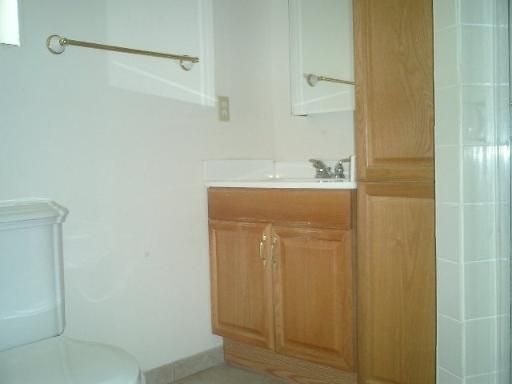 Bathroom, Interior, Tile Countertops