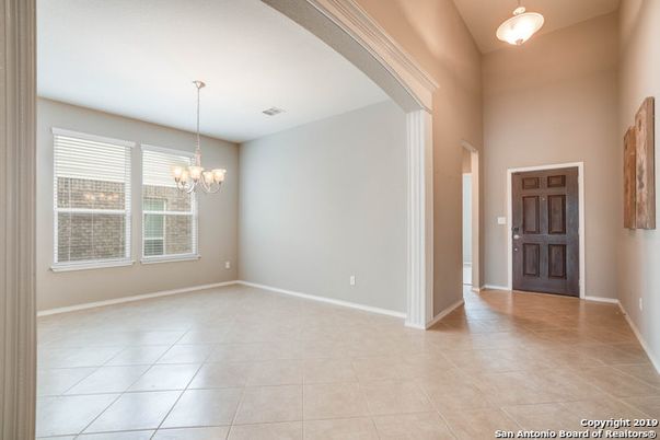 Chandelier, Empty room, Interior, Pendant Lights